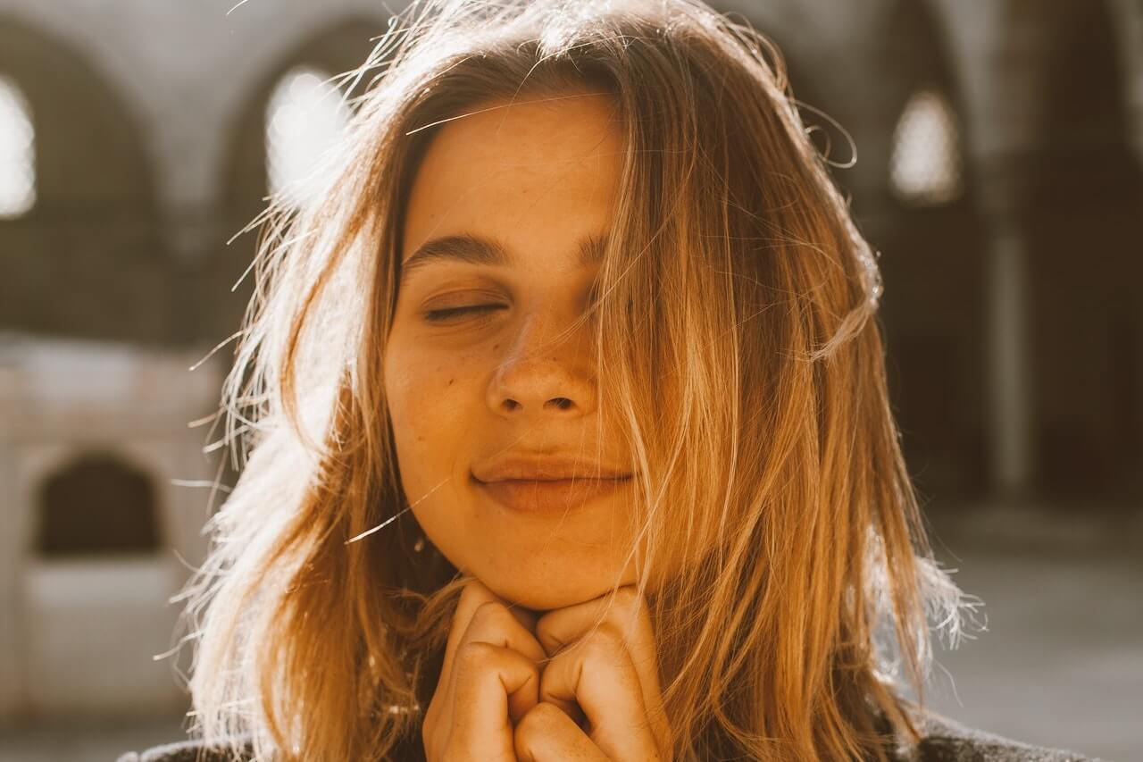 8 Best Hairstyles for Thin Hair
