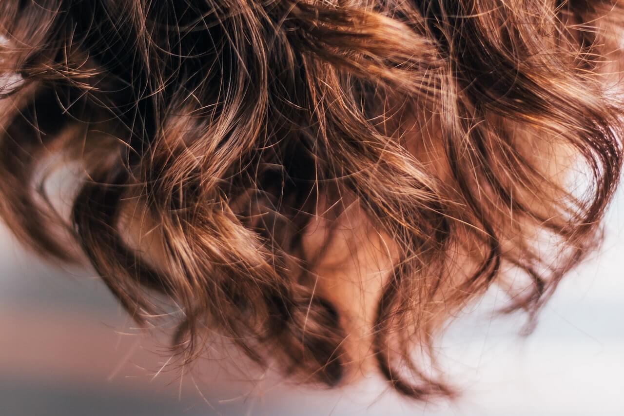 Brown hair with split ends