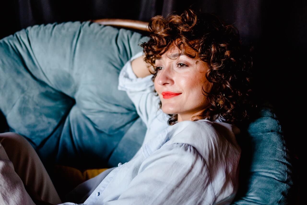 Woman with curly hair