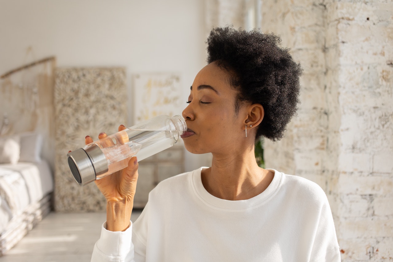 How to Hydrate Curly Hair