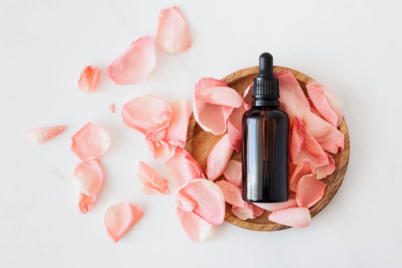 Rosehip Oil & Hair Loss — Here's What the Research Says